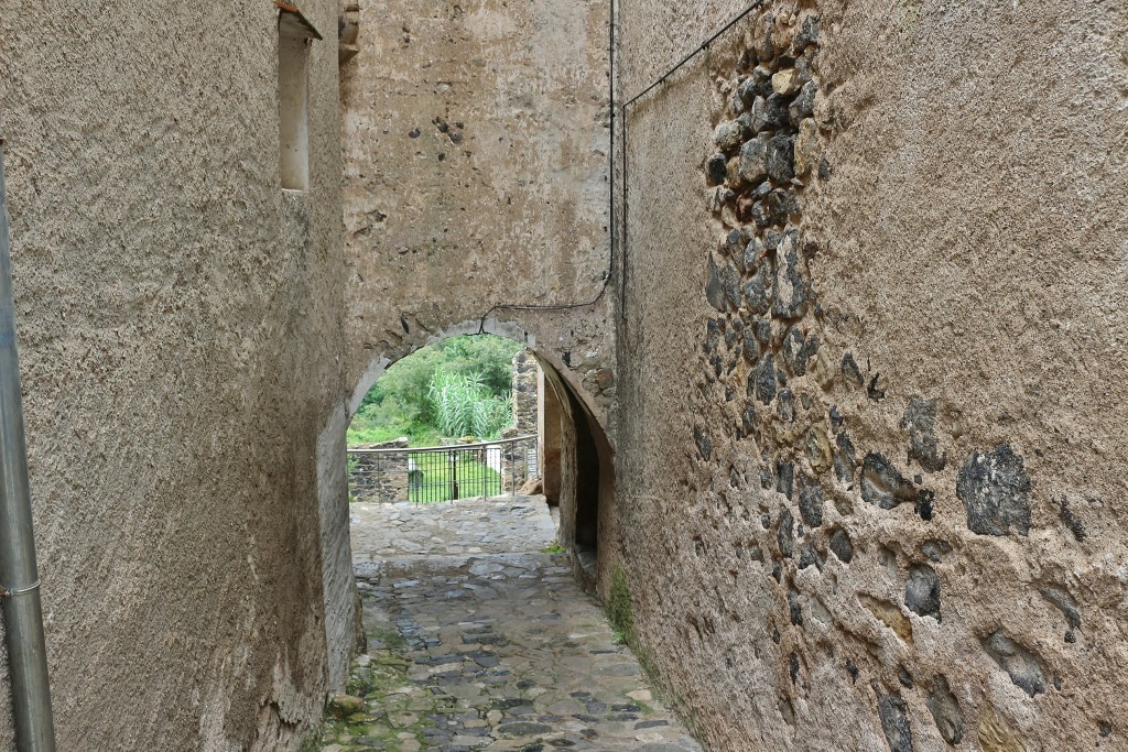 Foto: Centro histórico - Castellfollit de la Roca (Girona), España