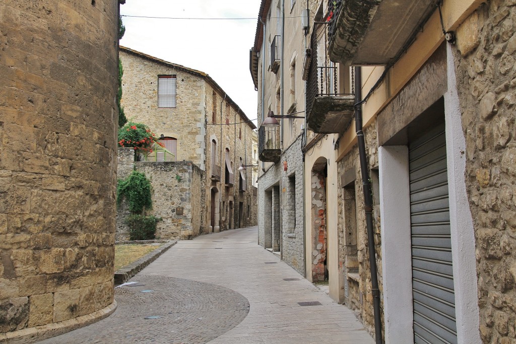 Foto: Centro histórico - Besalú (Girona), España