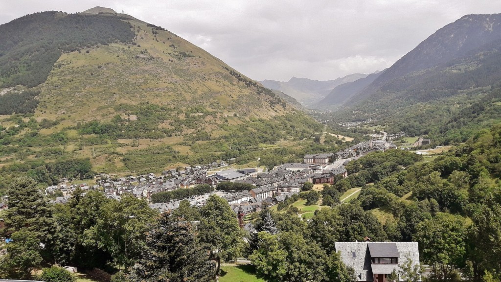 Foto: Vista del valle - Vielha (Cataluña), España