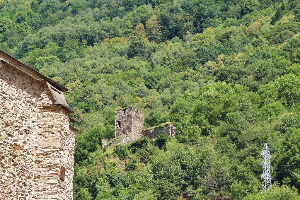 Foto: Castillo - Les (Cataluña), España