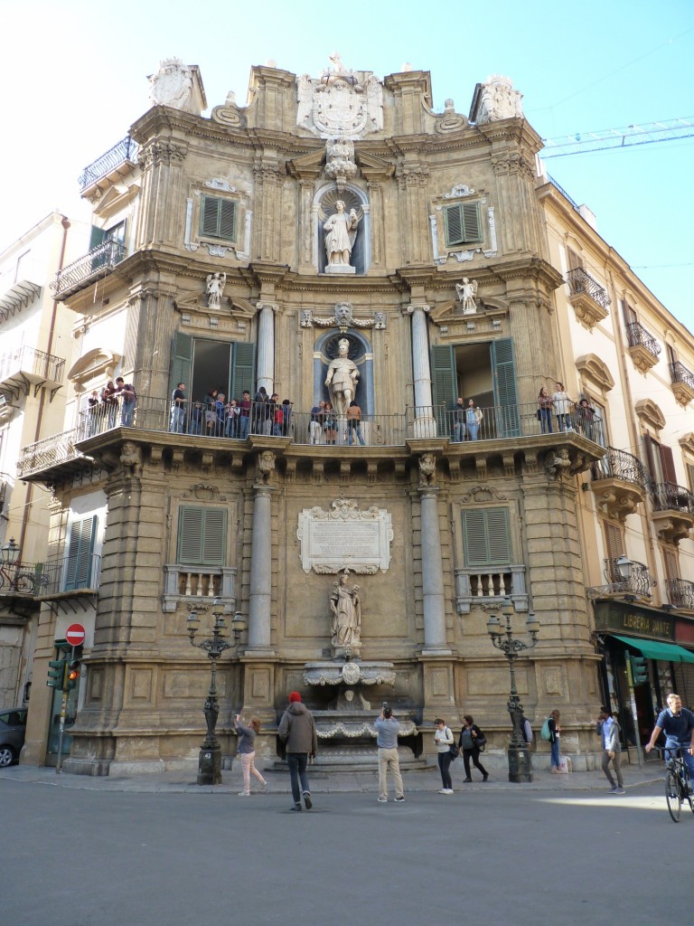 Foto: Plaza Quattro Canti - Palermo (Sicily), Italia