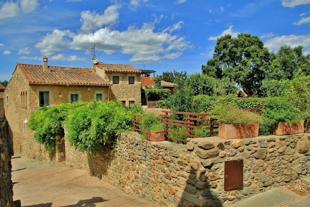 Foto: Centro histórico - Monells (Girona), España