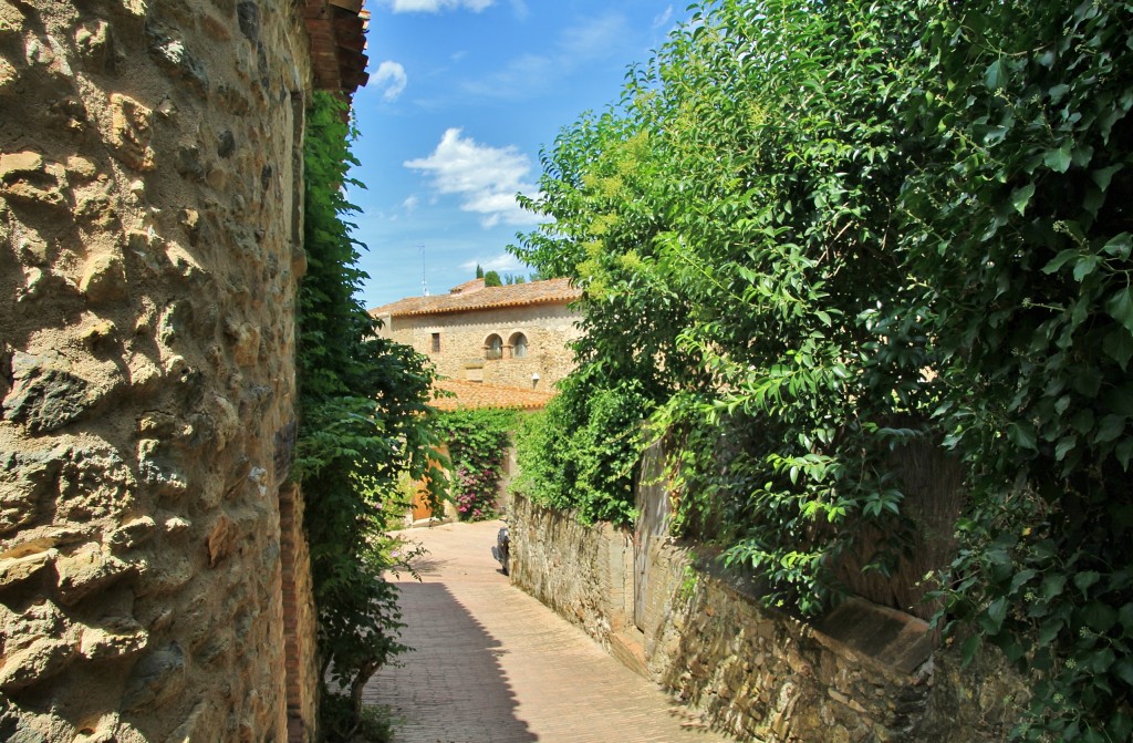 Foto: Centro histórico - Monells (Girona), España