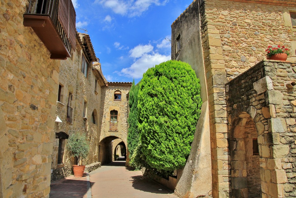 Foto: Centro histórico - Monells (Girona), España