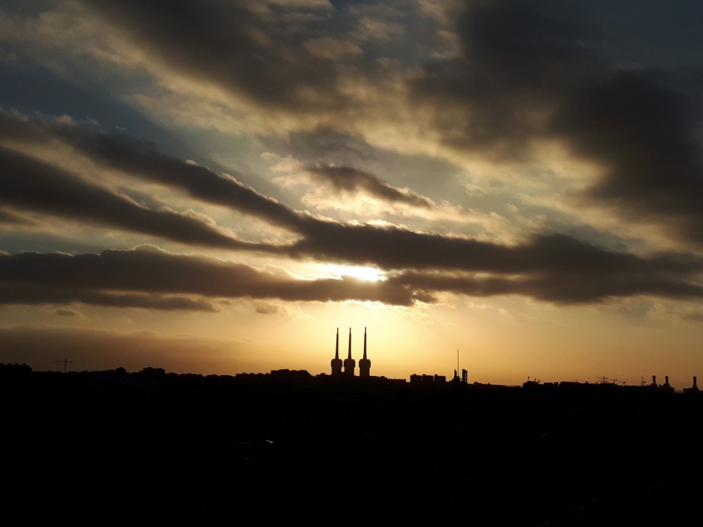 Foto: Amanecer - Sant Adrià de Besòs (Cataluña), España