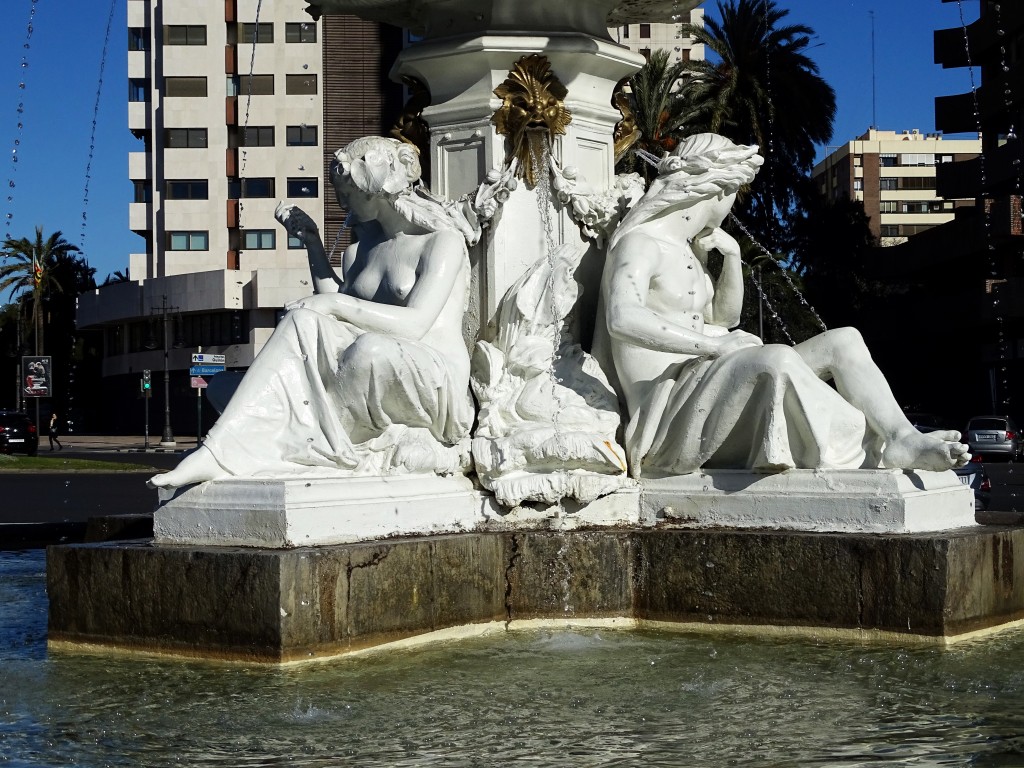 Foto: Figuras fuente de la Alameda - Valencia (València), España