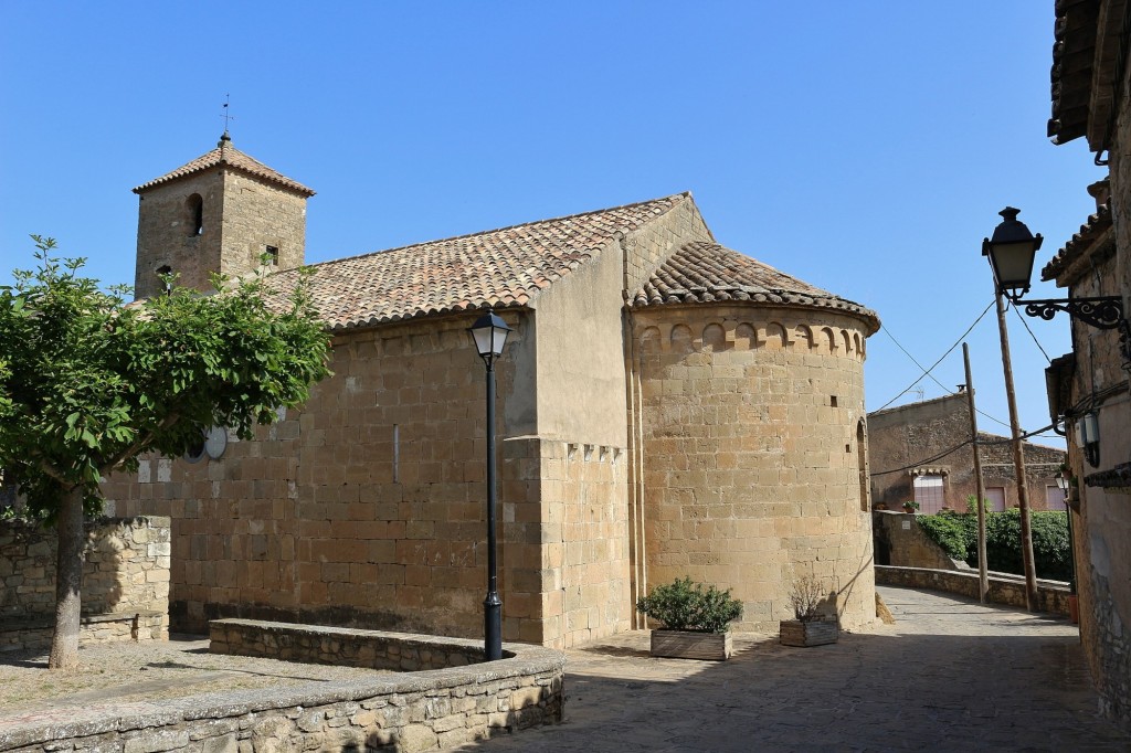 Foto: Pueblo medieval - Talamanca (Barcelona), España