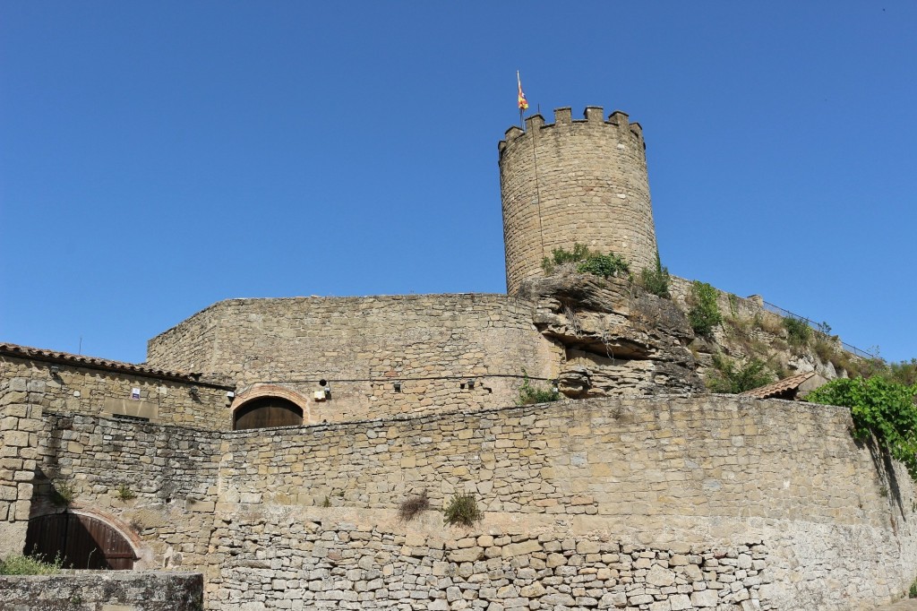 Foto: Pueblo medieval - Talamanca (Barcelona), España