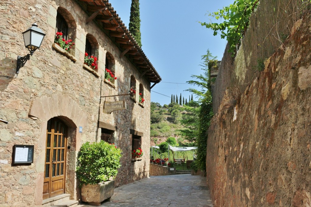 Foto: Pueblo medieval - Mura (Barcelona), España