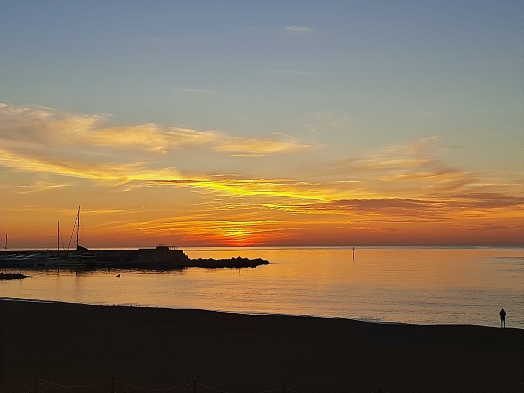 Foto: Amanecer - Barcelona (Cataluña), España