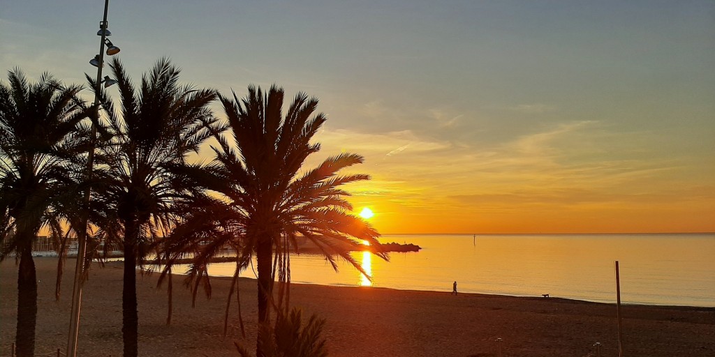 Foto: Amanecer - Barcelona (Cataluña), España