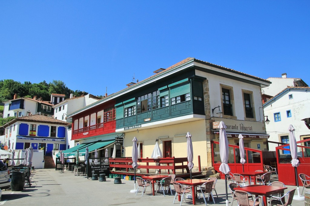 Foto: Centro histórico - Tazones (Asturias), España