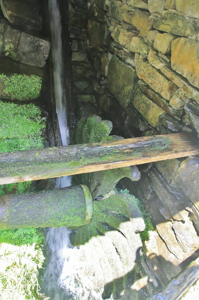 Foto: Conjunto etnográfico Os Teixois - Taramundi (Asturias), España