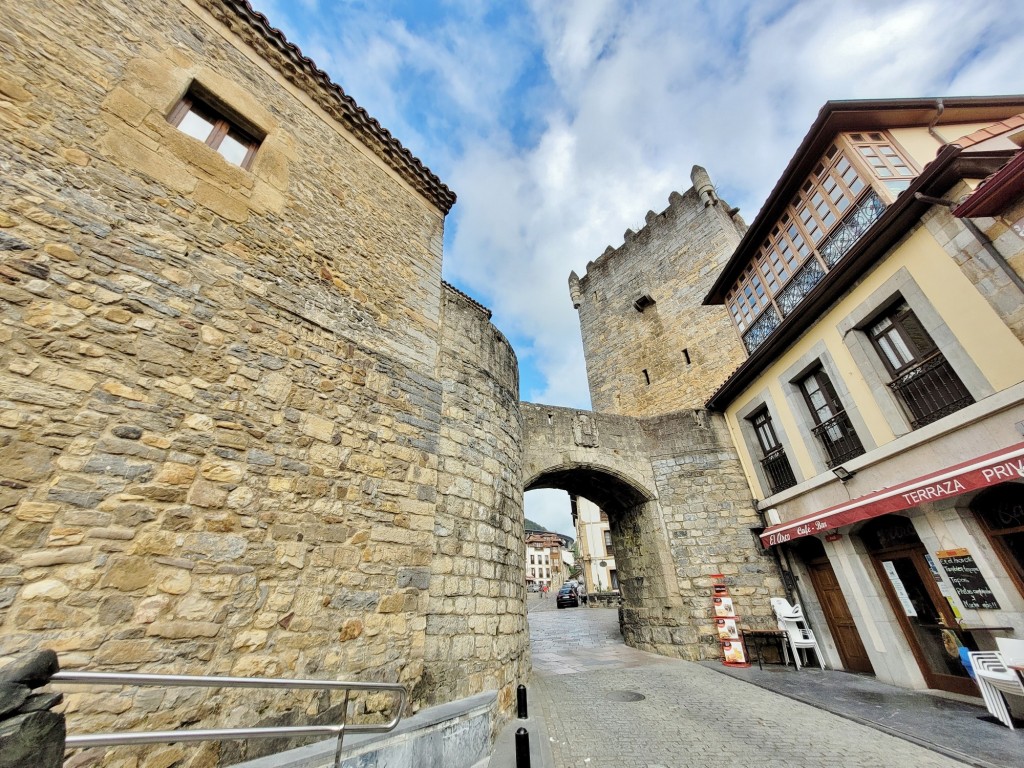 Foto: Centro histórico - Salas (Asturias), España