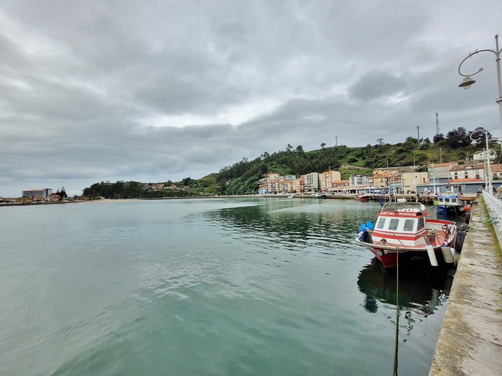 Foto: Puerto - Ribadesella (Asturias), España