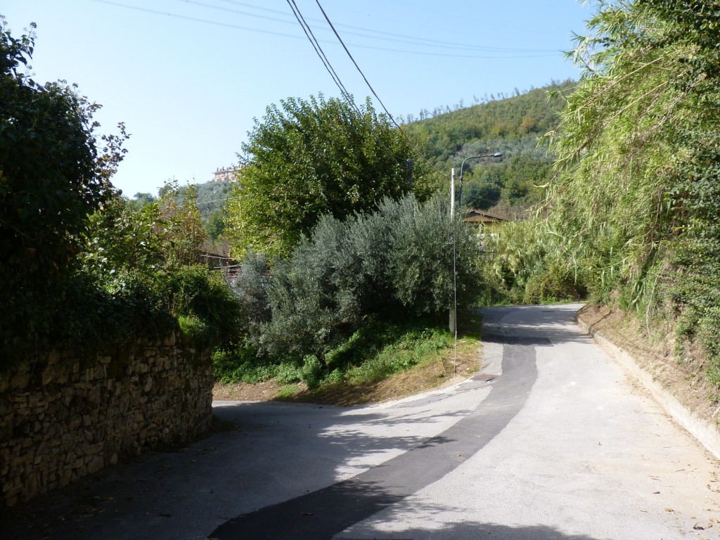 Foto: Calle abajo - Villa (Campania), Italia