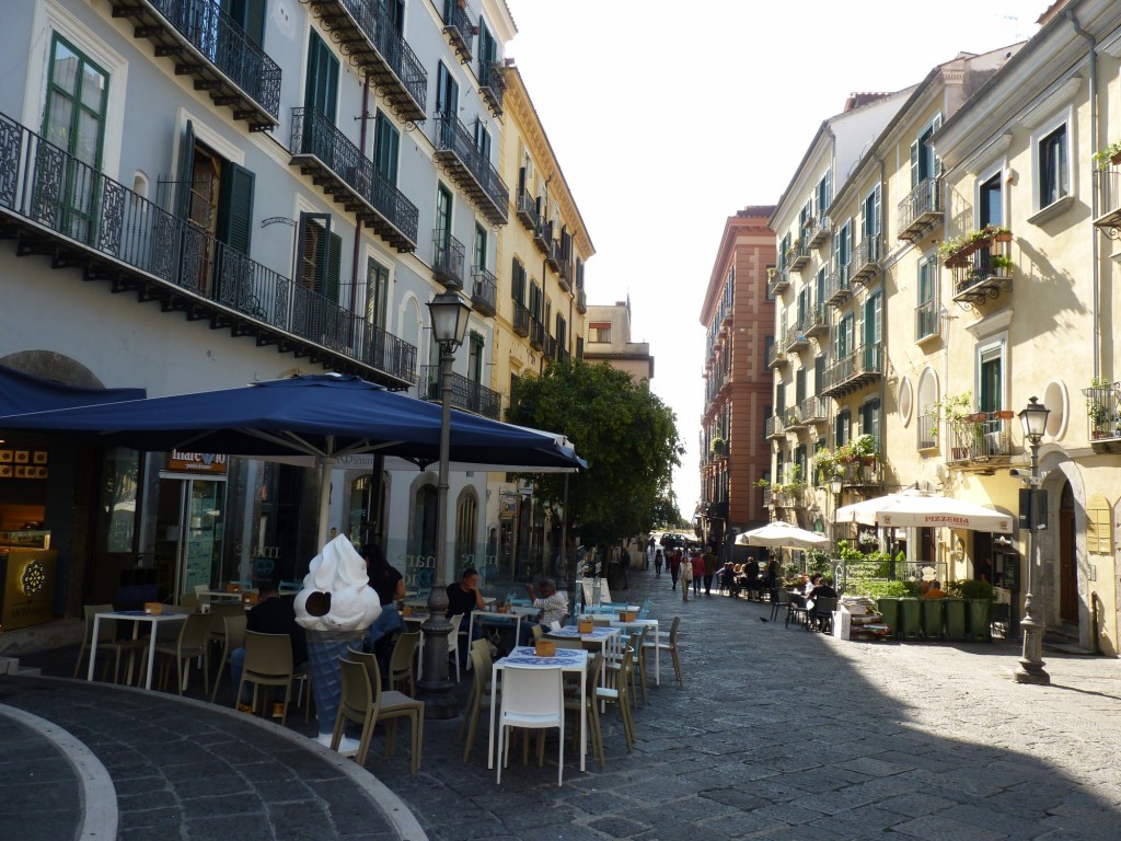 Foto: Paseo peatonal - Salerno (Campania), Italia