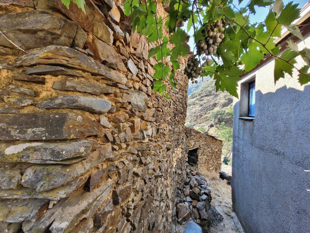 Foto: Vista de la aldea - El Gasco (Cáceres), España