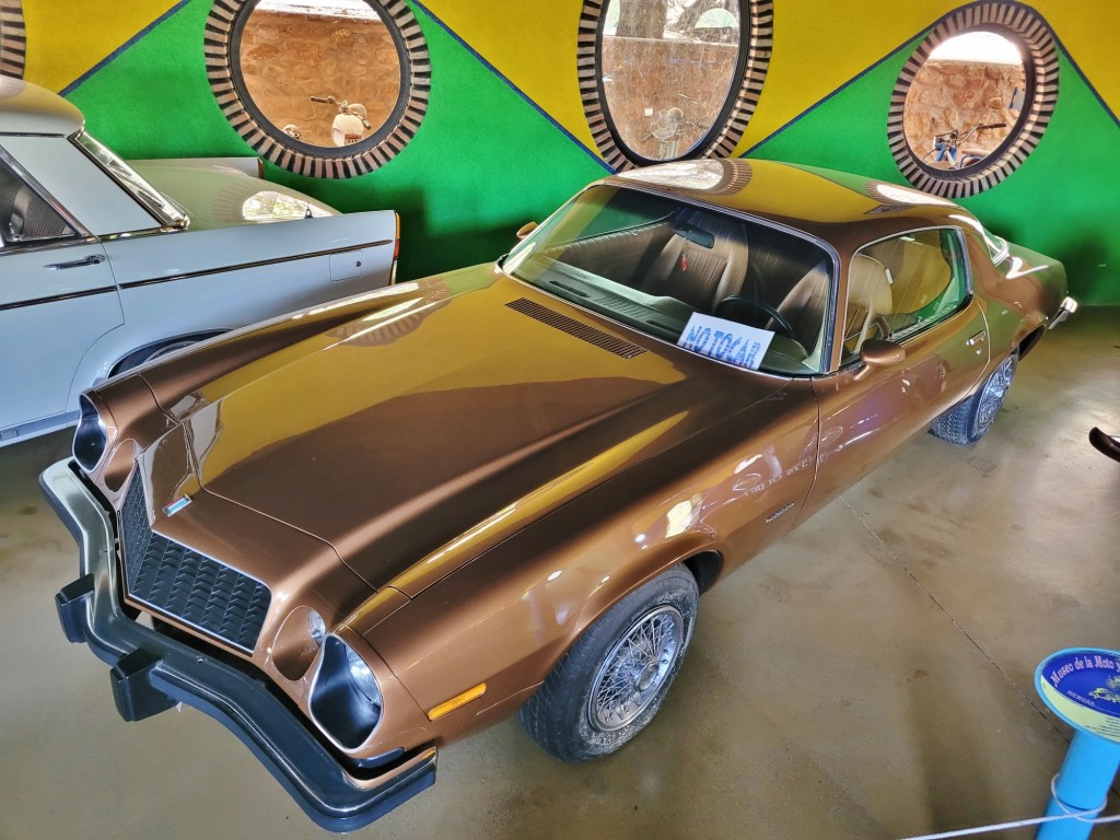 Foto: Museo de la moto y el coche clásico - Hervás (Cáceres), España