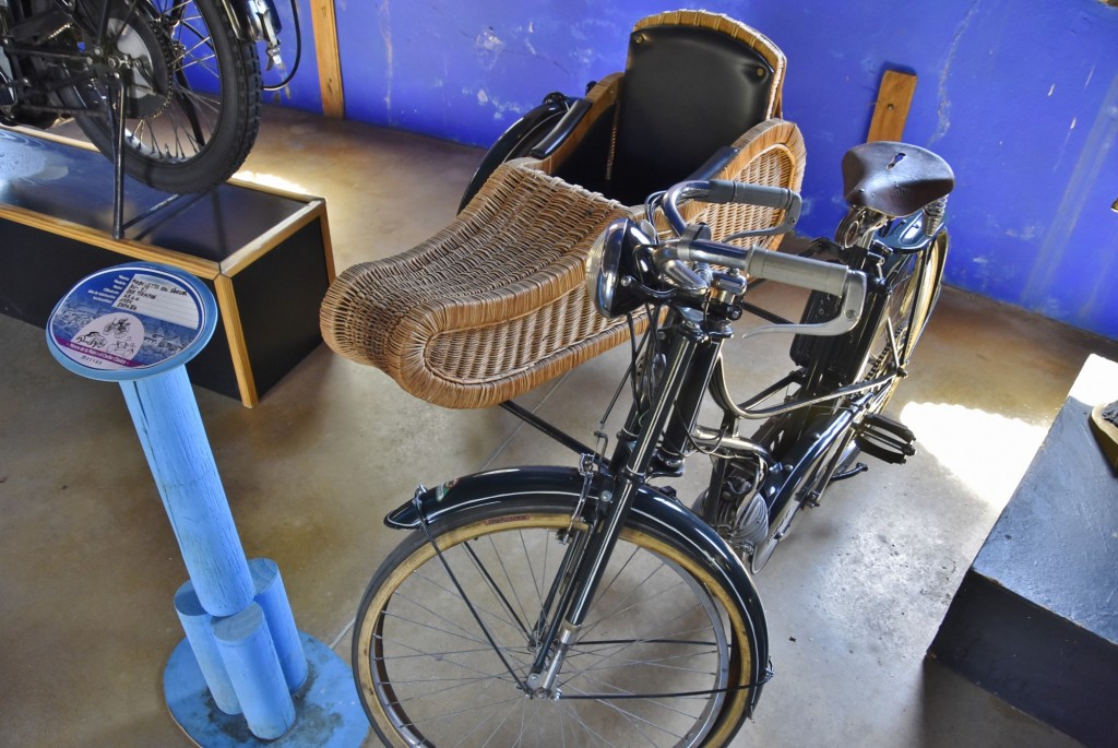 Foto: Museo de la moto y el coche clásico - Hervás (Cáceres), España