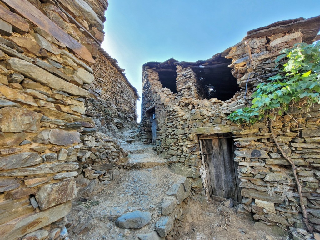 Foto: Vista de la aldea - El Gasco (Cáceres), España