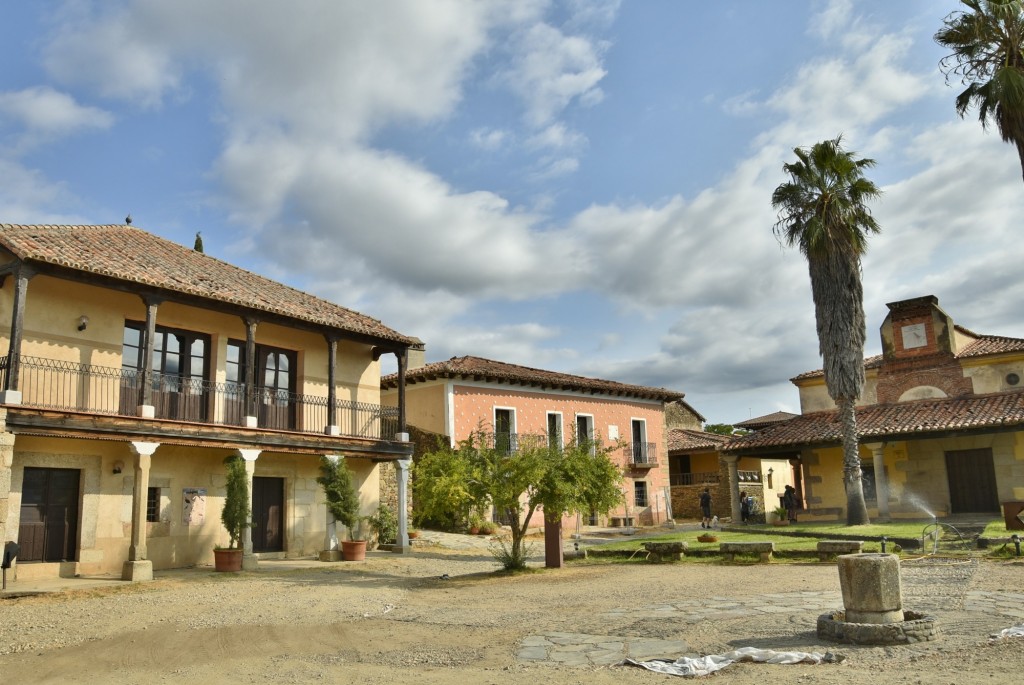 Foto: Vista del pueblo - Granadilla (Cáceres), España