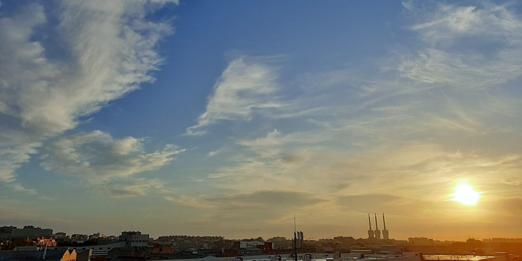 Foto: Amanecer - Barcelona (Cataluña), España