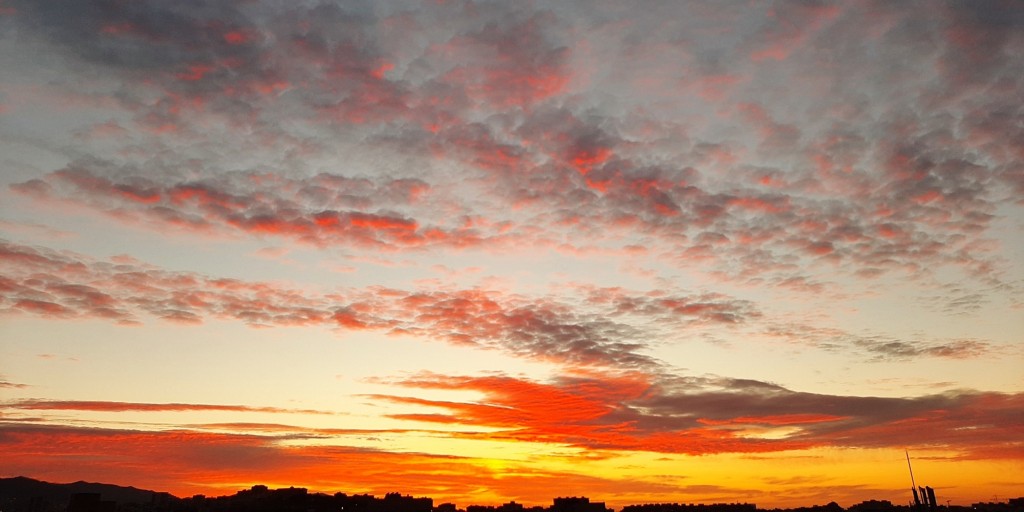 Foto: Amanecer - Barcelona (Cataluña), España