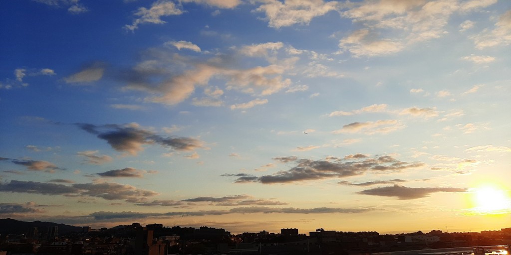 Foto: Amanecer - Barcelona (Cataluña), España