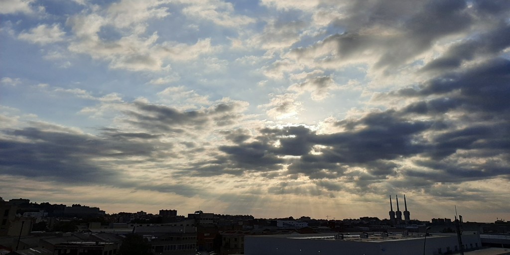 Foto: Amanecer - Barcelona (Cataluña), España