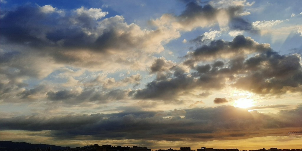 Foto: Amanecer - Barcelona (Cataluña), España