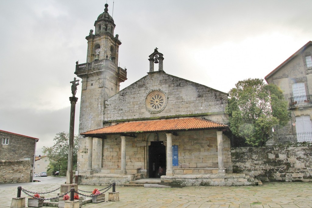 Foto: Iglesia de San Pedro - Muros (A Coruña), España