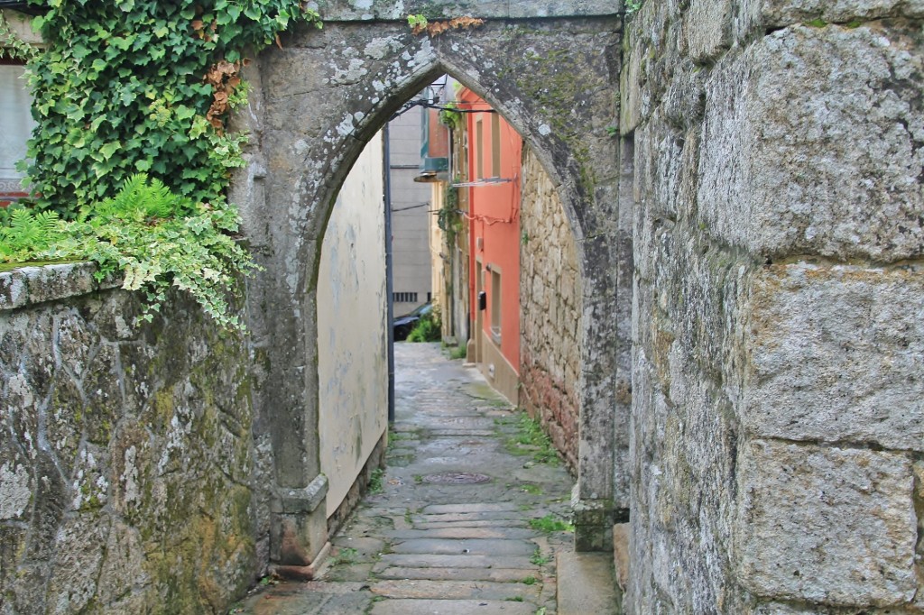 Foto: Iglesia de San Pedro - Muros (A Coruña), España