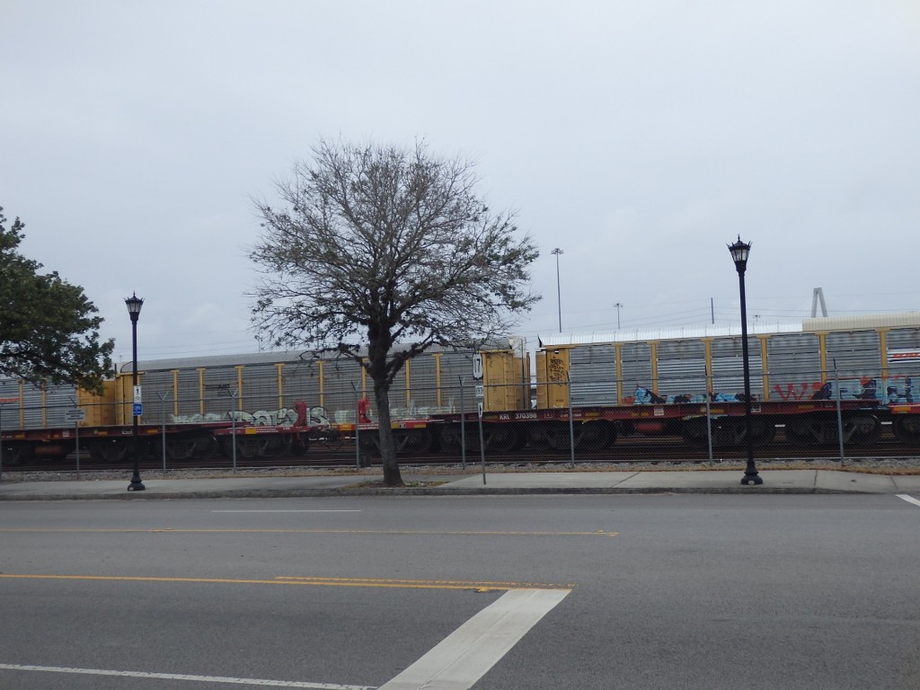 Foto: tren pasando por donde estaba la Union Station - Charleston (South Carolina), Estados Unidos