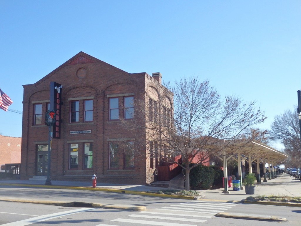 Foto: la ex estación de carga del SAL, frente a la ex estación de pasajeros - Columbia (South Carolina), Estados Unidos