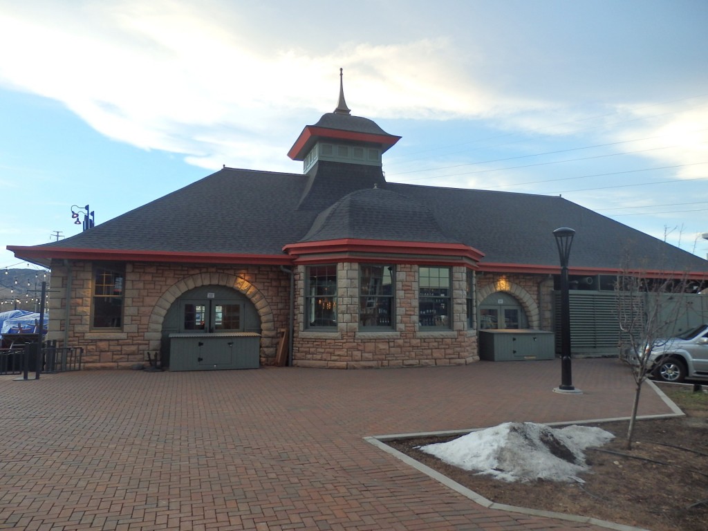 Foto: ex estación, actual restaurante - Boulder (Colorado), Estados Unidos