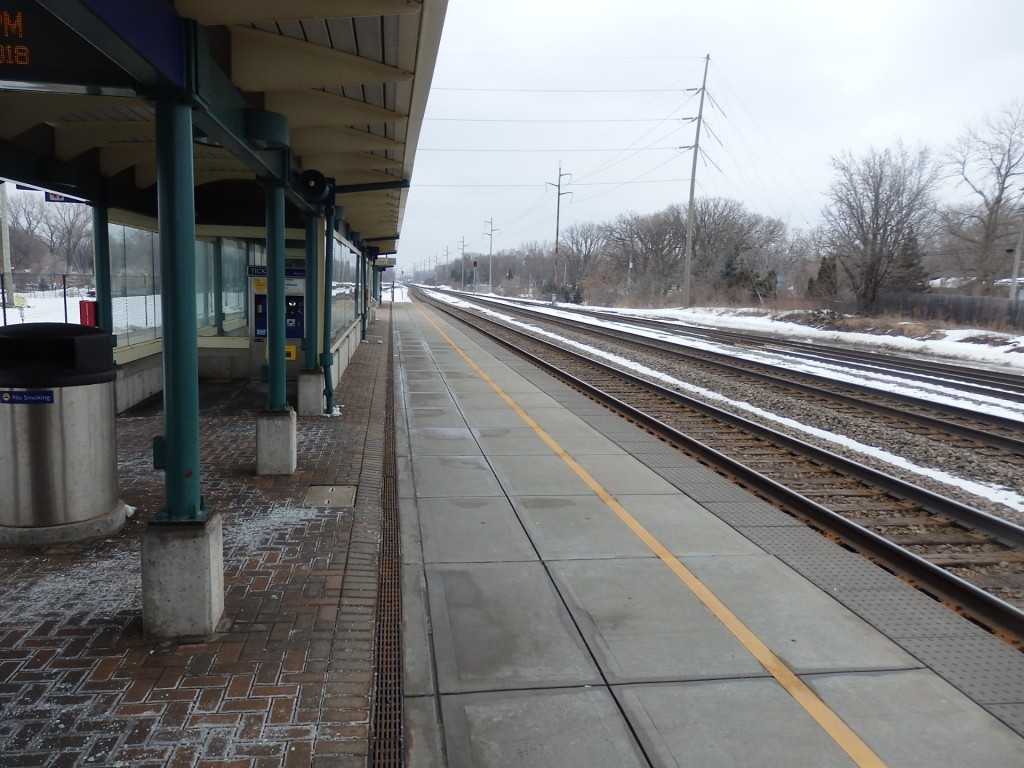 Foto: estación del tren local Northstar - Fridley (Minnesota), Estados Unidos