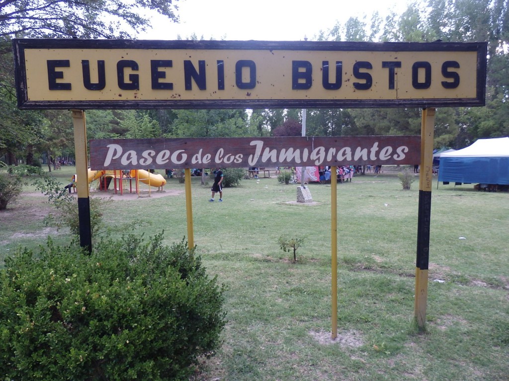 Foto: ex estación del FC San Martín - Eugenio Bustos (Mendoza), Argentina