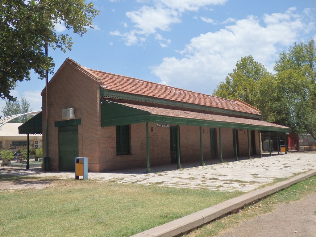 Foto: ex estación del FC San Martín - Gobernador Benegas (Mendoza), Argentina