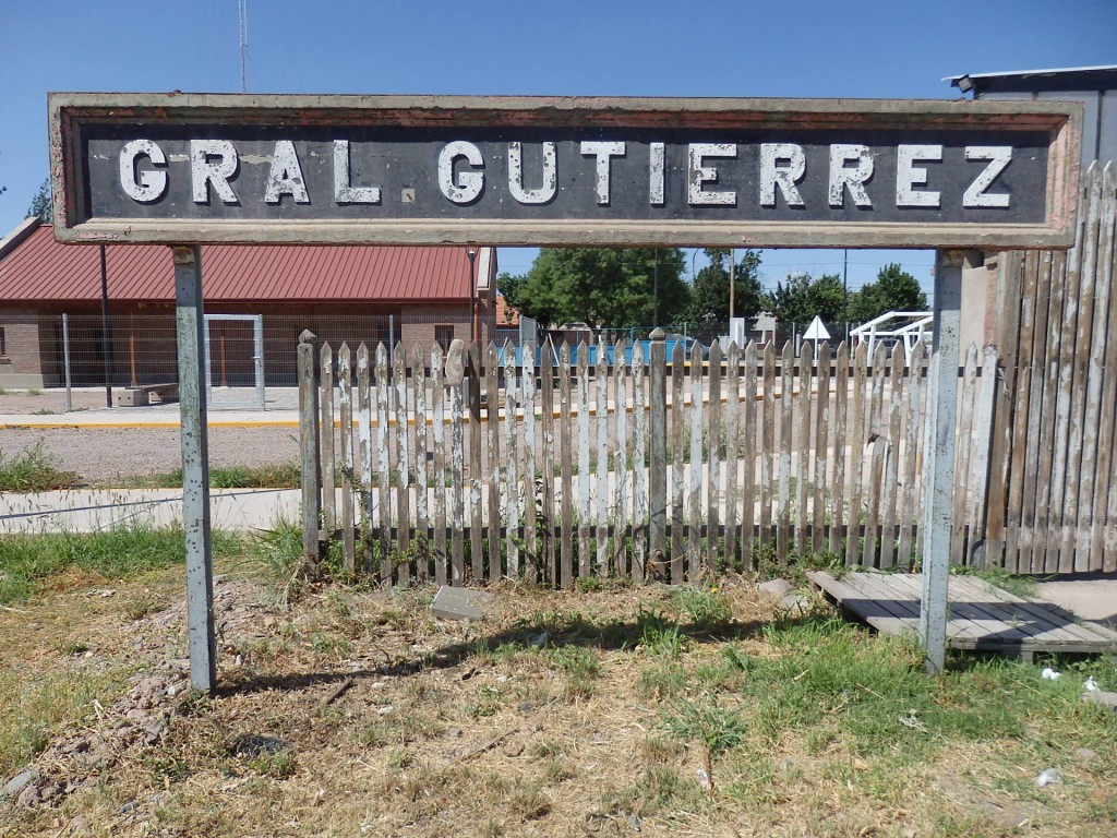 Foto: ex estación del FC San Martín - General Gutiérrez (Mendoza), Argentina