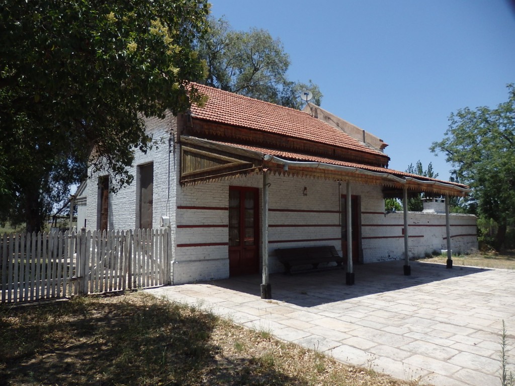 Foto: ex estación del FC San Martín - Agrelo (Mendoza), Argentina