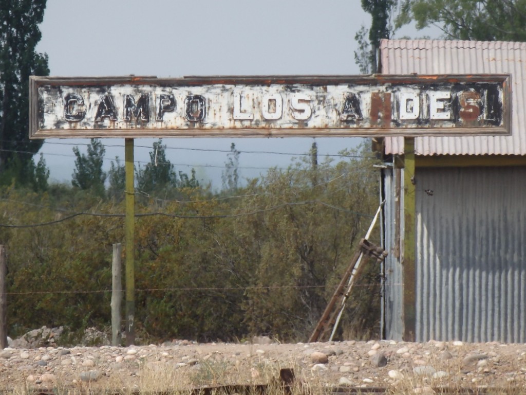 Foto: ex estación del FC San Martín - Campo de los Andes (Mendoza), Argentina