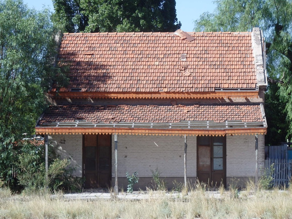 Foto: ex estación del FC San Martín - Lunlunta (Mendoza), Argentina