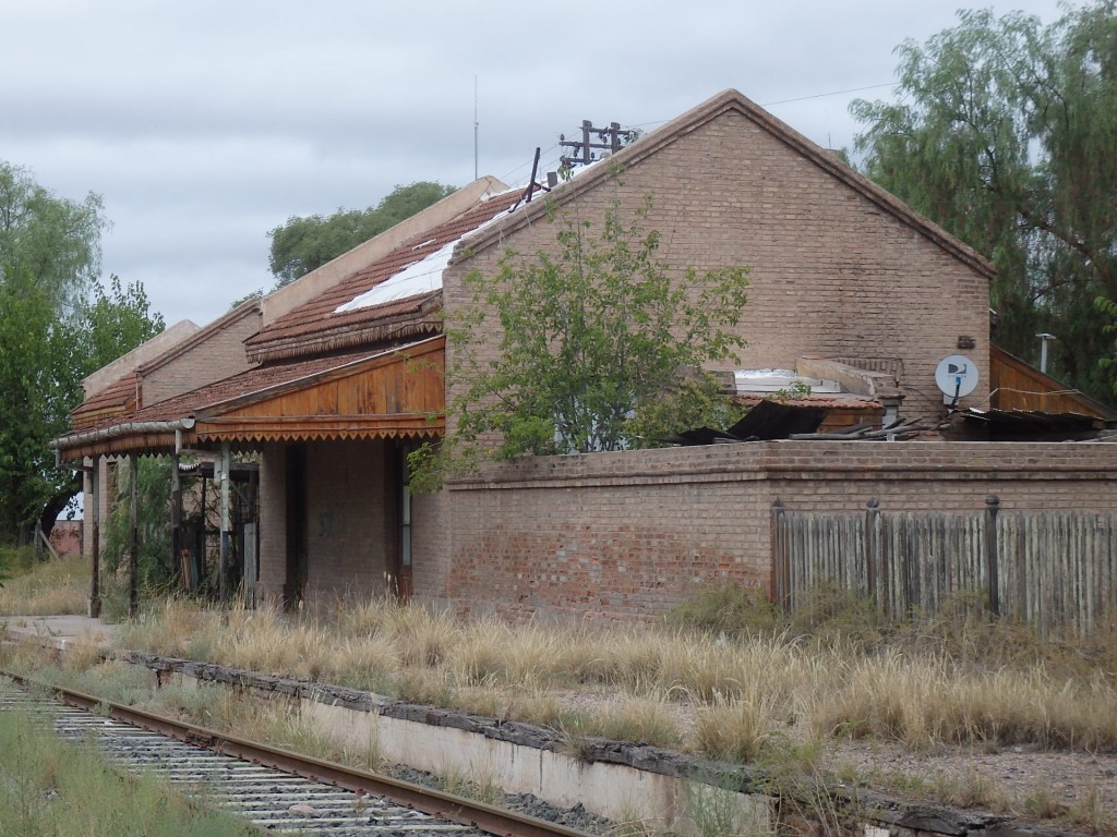 Foto: ex estación del FC San Martín - Coquimbito (Mendoza), Argentina