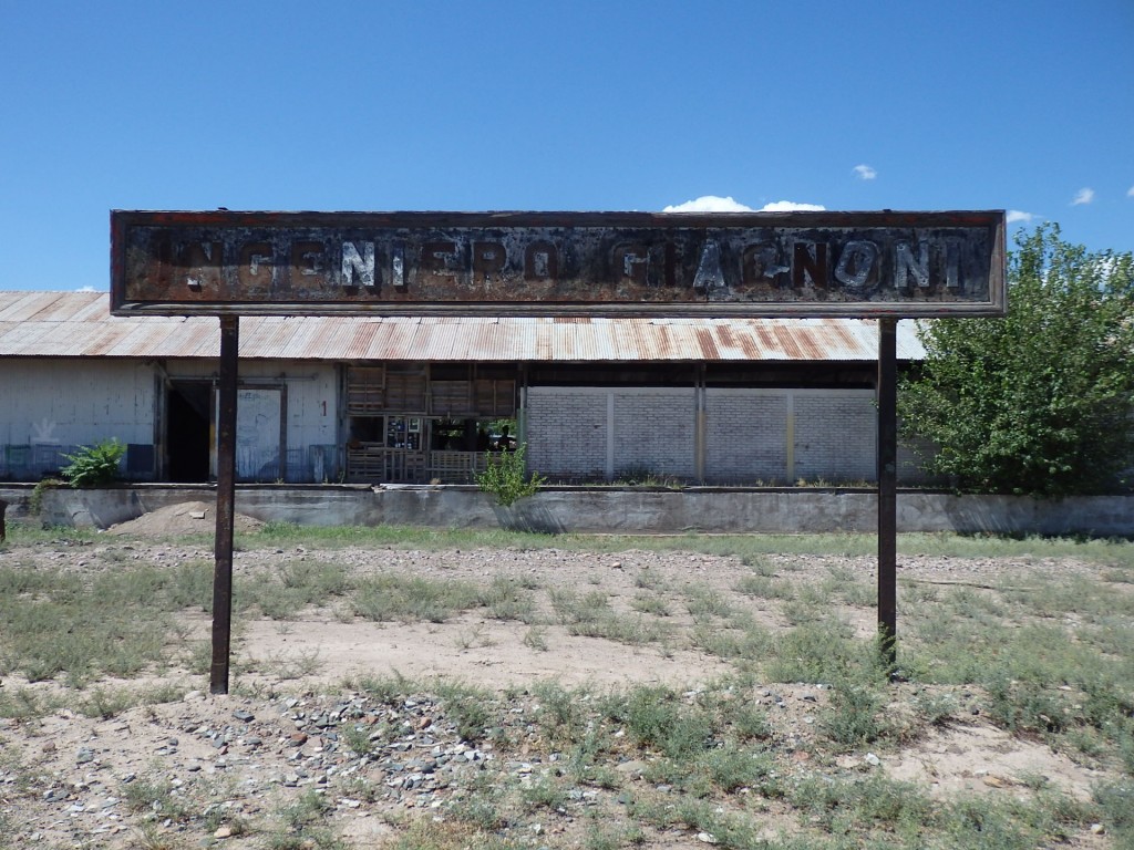 Foto: ex estación del FC San Martín - Ingeniero Giagnoni (Mendoza), Argentina