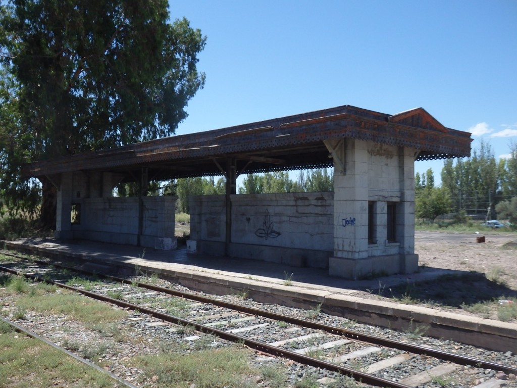 Foto: ex estación del FC San Martín - Ingeniero Giagnoni (Mendoza), Argentina