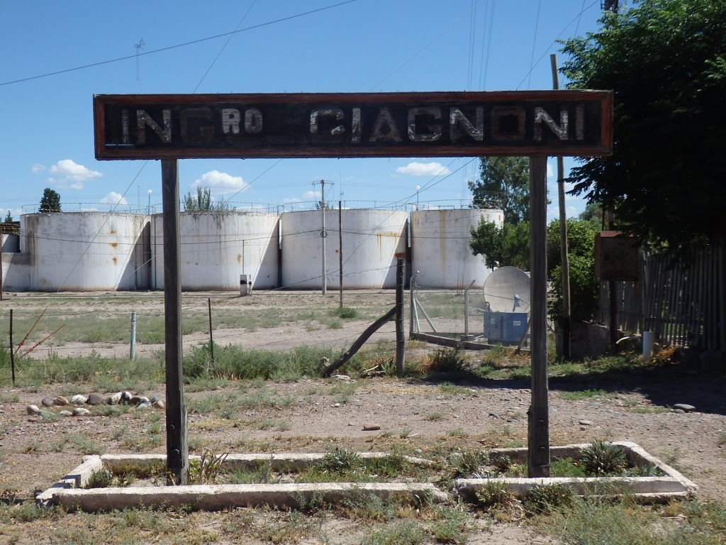 Foto: ex estación del FC San Martín - Ingeniero Giagnoni (Mendoza), Argentina