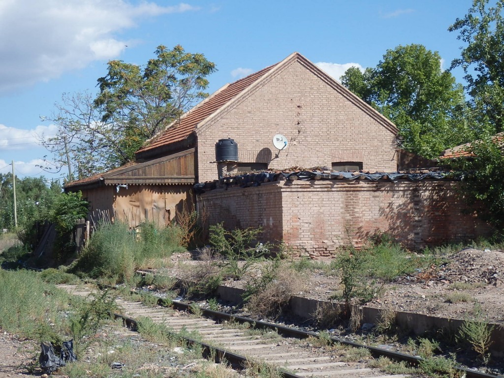 Foto: ex estación del FC San Martín - Pedregal (Mendoza), Argentina