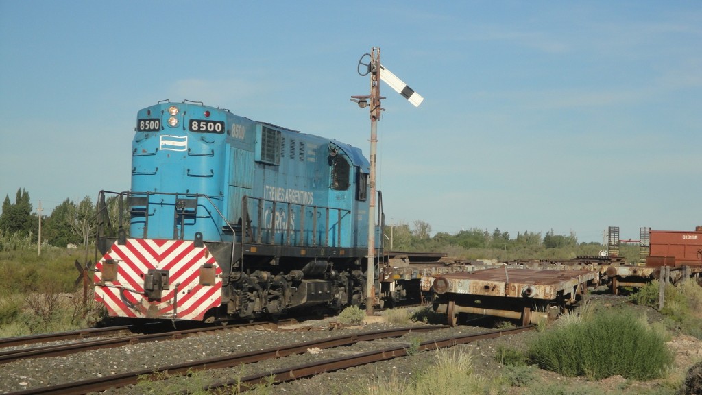 Foto: tren rodante - Gobernador Civit (Mendoza), Argentina