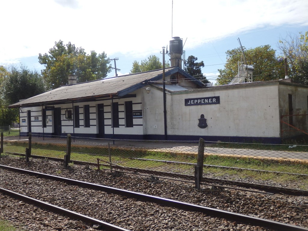 Foto: estación del FC Roca - Jeppener (Buenos Aires), Argentina